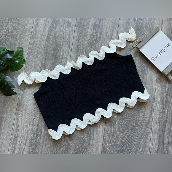 NWOT! Anthropologie Maeve Colorblock Off-The-Shoulder Ribbon Trim Crop Top L - Picture 2 of 10